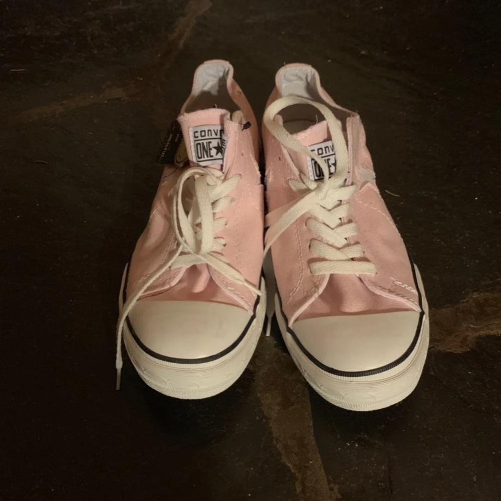 Converse Pink Sneakers
